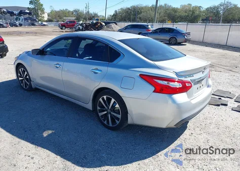 2016 Nissan Altima 2.5 Sr z USA, uszkodzony, nr VIN 1N4AL3AP0GC210928